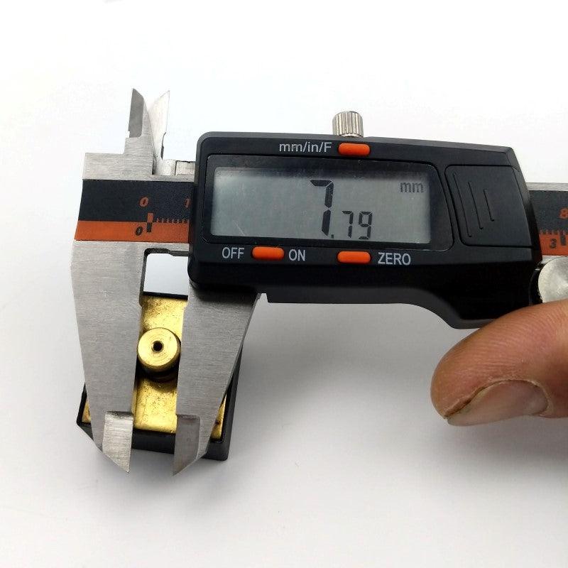 Mini gauge 27mm x 27mm x 8mm Radial Stem - 0-15psi - KegLand