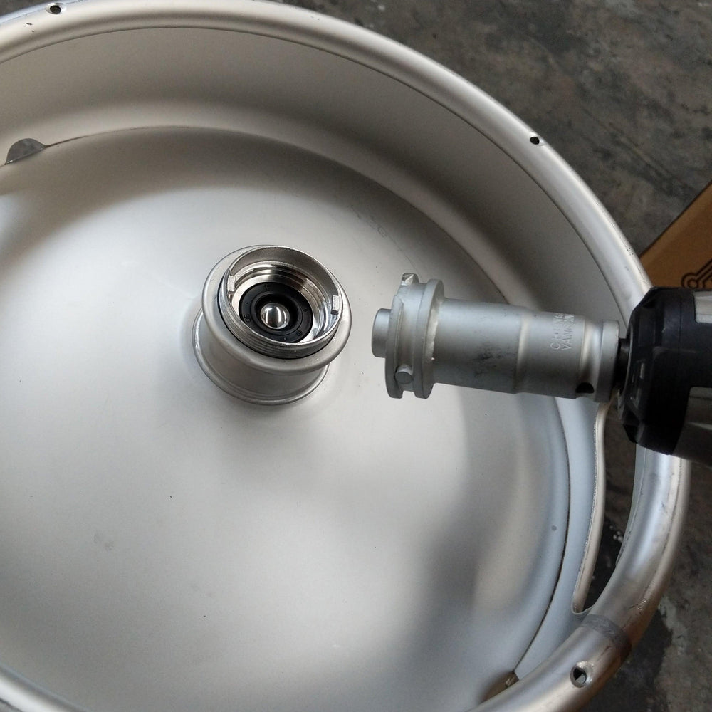 D&Stype Keg Opening Tool for Commercial Kegs Impact Driver Design
